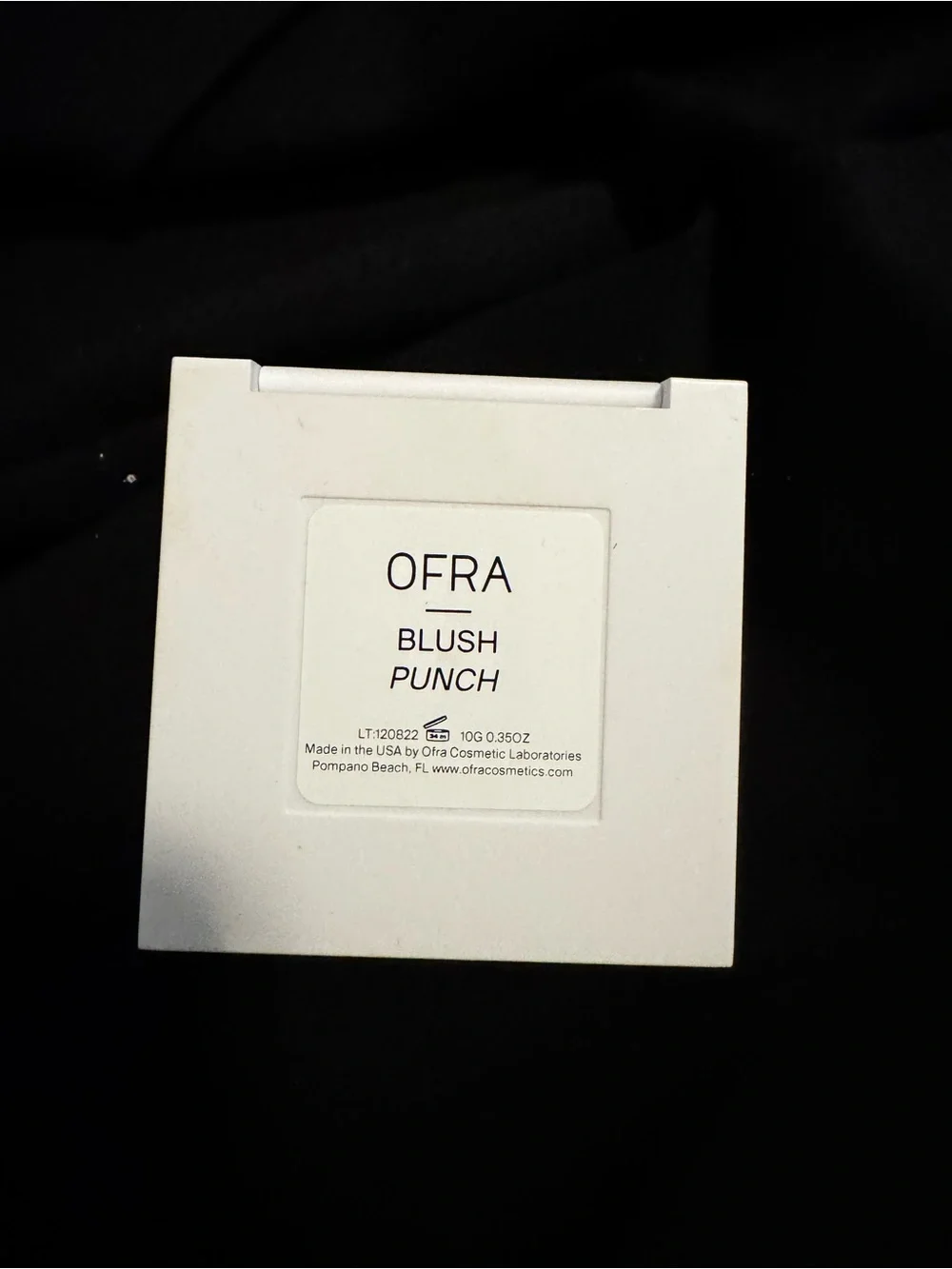 OFRA Vibrant Coral Blush Compact
